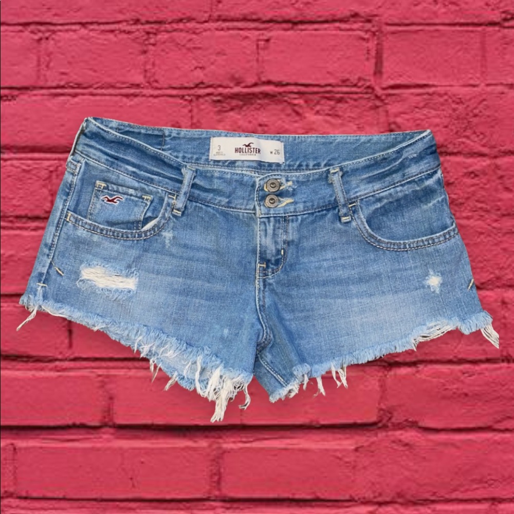 Hollister Distressed  Light Wash Jean Shorts